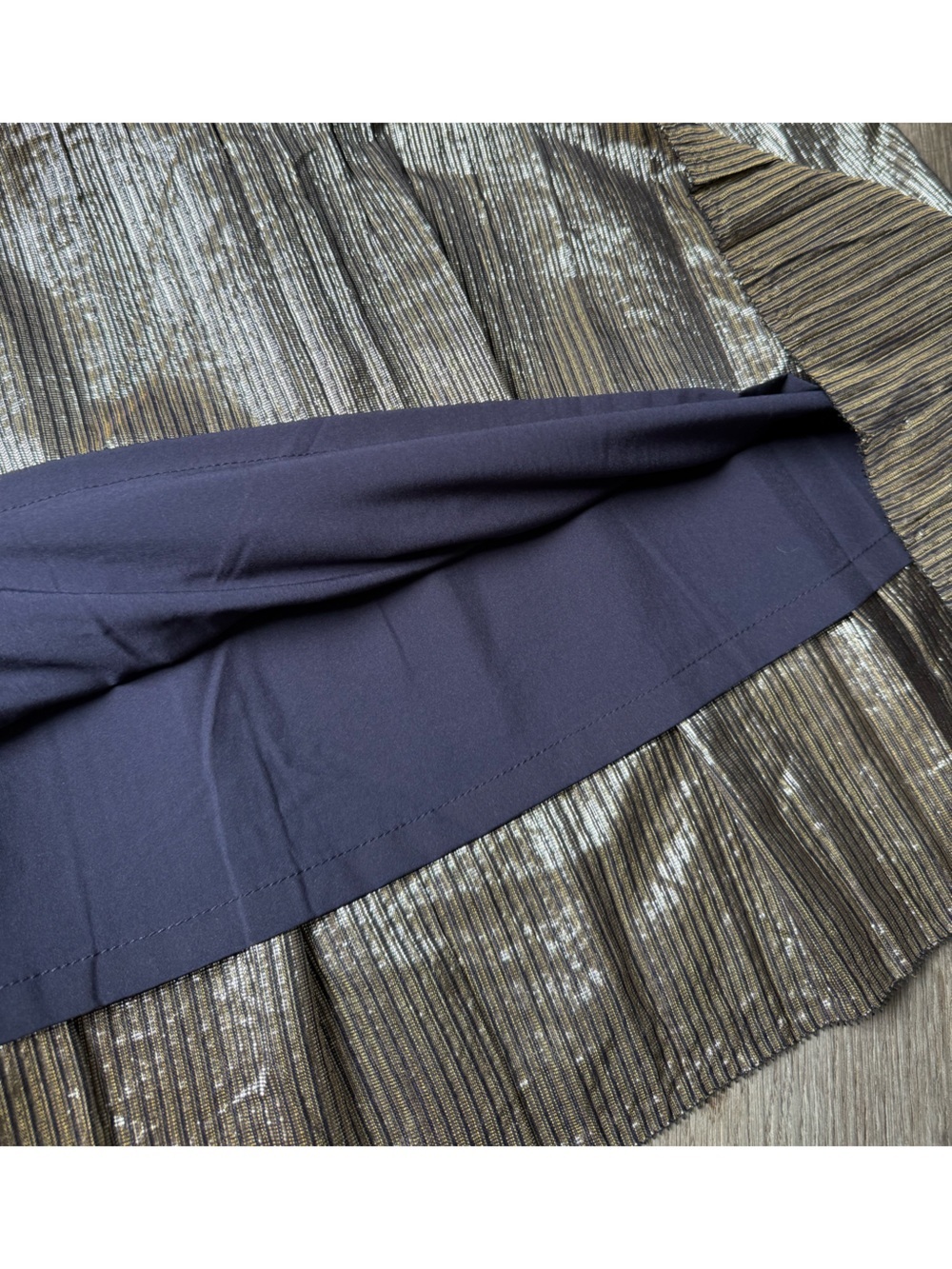 J. McLaughlin Theda Metallic Bronze Pleated Midi Skirt Multi Color Purple Size S - Picture 6 of 13